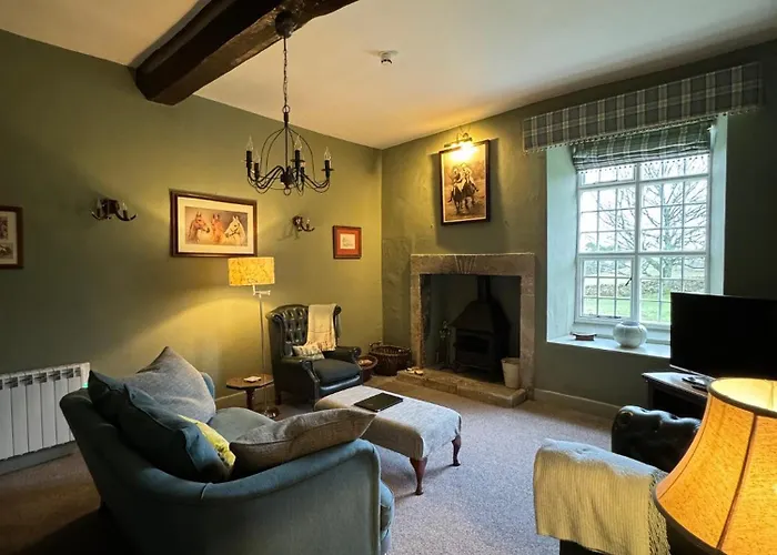 Braithwaite Hall Apartment