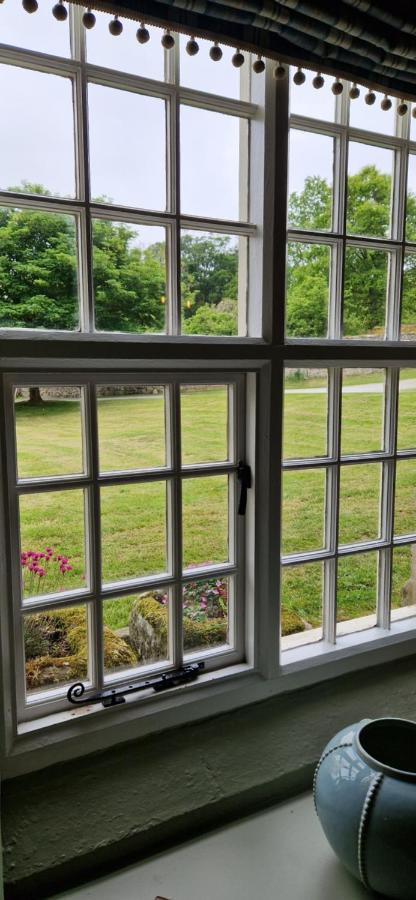 Braithwaite Hall * East Witton